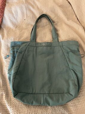 Lululemon Teal Tote Bag